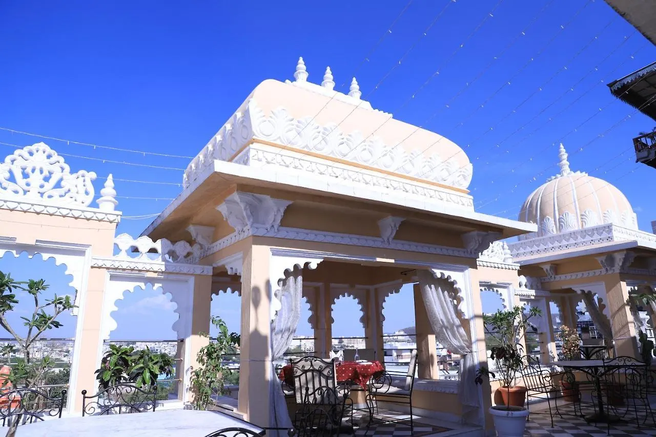 Hotel Ksr Moti Mahal 